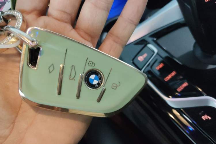 Used BMW 6 Series GT 2021 630i M Sport Package Interior 1