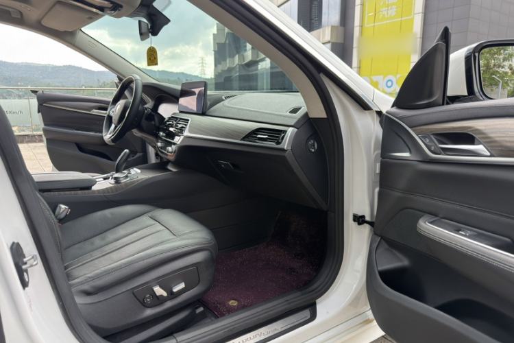 Used BMW 6 Series GT 2021 630i Luxury Design Package Interior 1