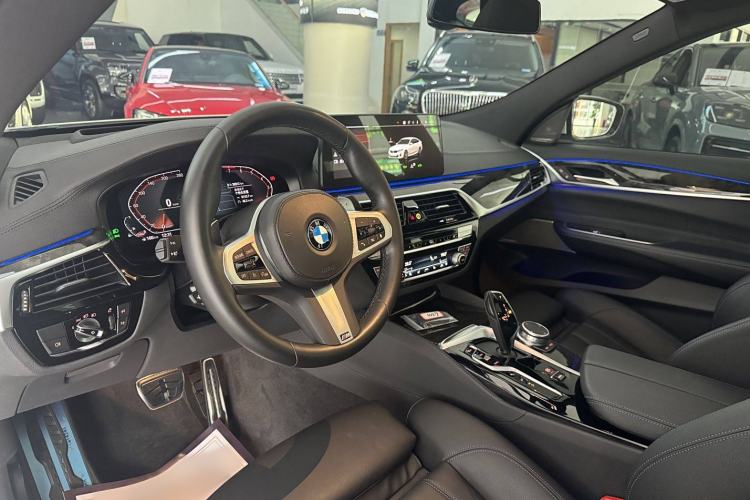 Used BMW 6 Series GT 2021 Restyled 630i M Sport Package Interior 2