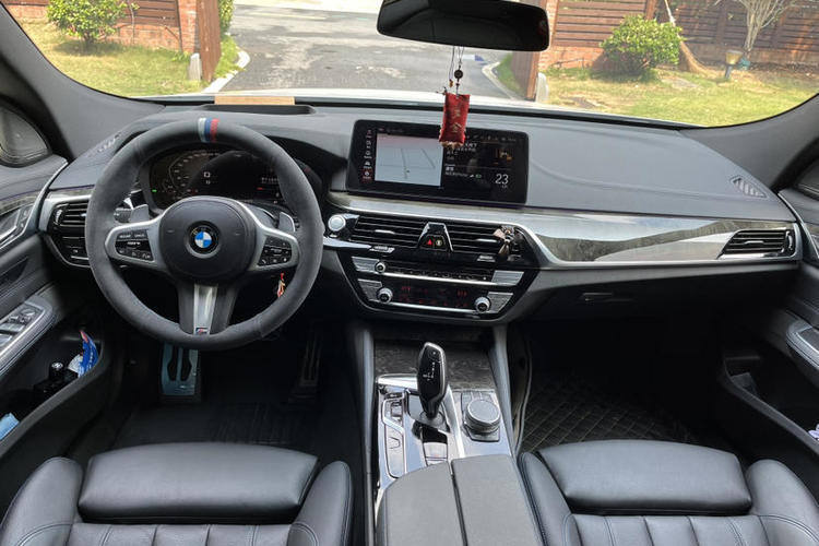 Used BMW 6 Series GT 2021 630i M Sport Package Interior 2