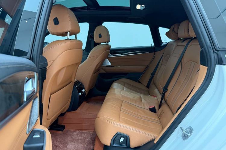 Used BMW 6 Series GT 2021 Restyled 630i M Sport Package Interior 4