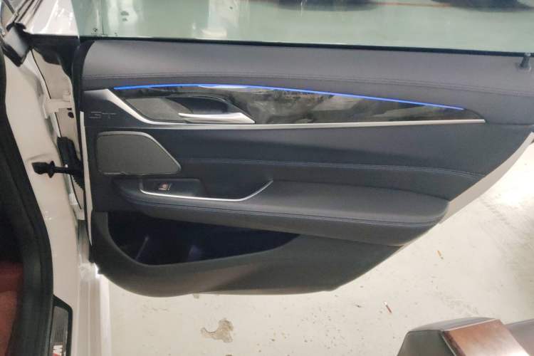 Used BMW 6 Series GT 2021 630i M Sport Package Interior 6