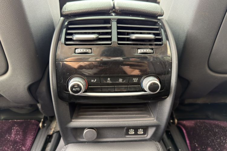 Used BMW 6 Series GT 2021 630i Luxury Design Package Interior 7