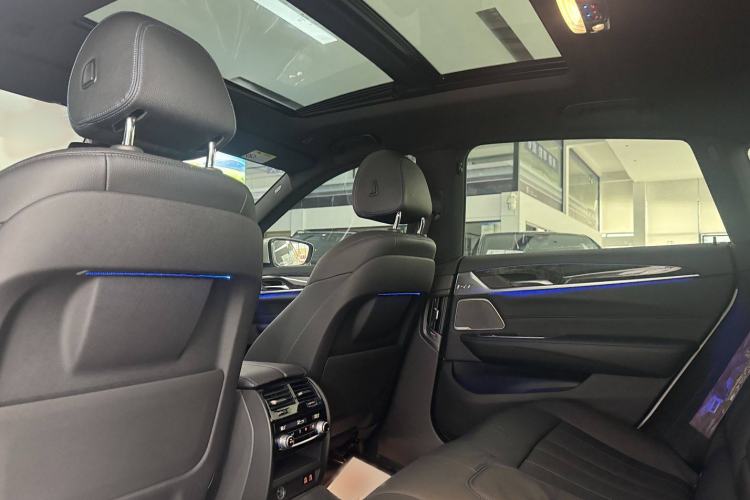 Used BMW 6 Series GT 2021 Restyled 630i M Sport Package Interior 9