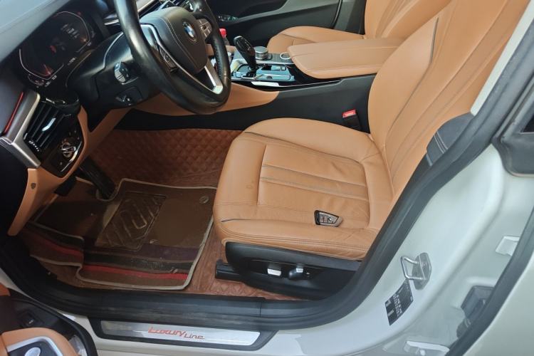 Used BMW 6 Series GT 2021 630i Luxury Design Package Left Front Seat