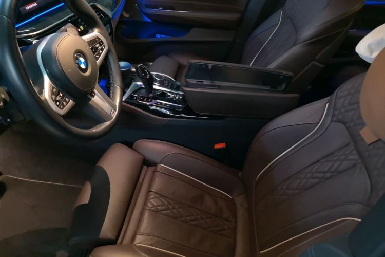Used BMW 6 Series GT 2021 630i M Sport Grand Touring Edition Left Front Seat
