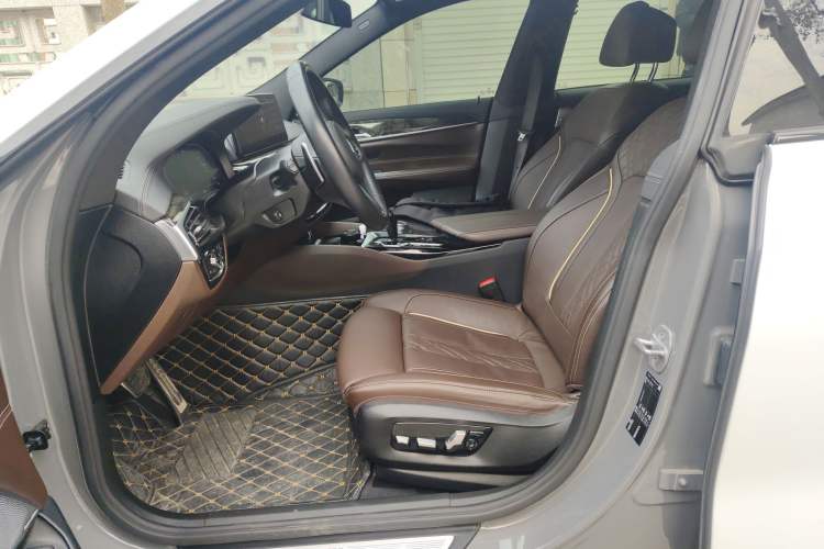 Used BMW 6 Series GT 2021 630i M Sport Grand Touring Edition Left Front Seat