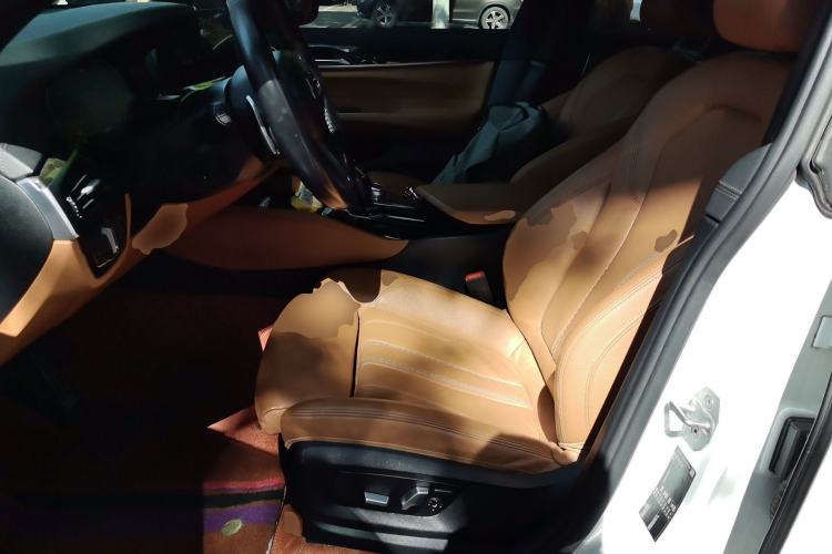 Used BMW 6 Series GT 2021 630i M Sport Package Left Front Seat