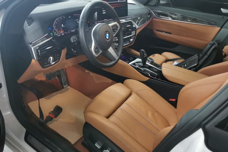 Used BMW 6 Series GT 2021 630i M Sport Package Left Front Seat