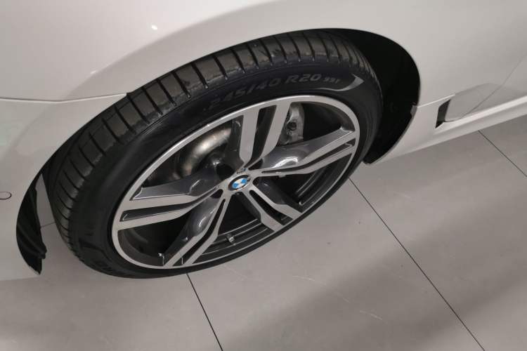 Used BMW 6 Series GT 2021 630i M Sport Package Left Front Wheel Hub