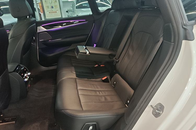 Used BMW 6 Series GT 2021 Restyled 630i M Sport Package Left Rear Seat