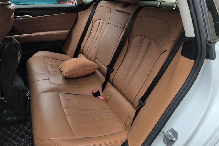Used BMW 6 Series GT 2021 630i Luxury Design Package Left Rear Seat