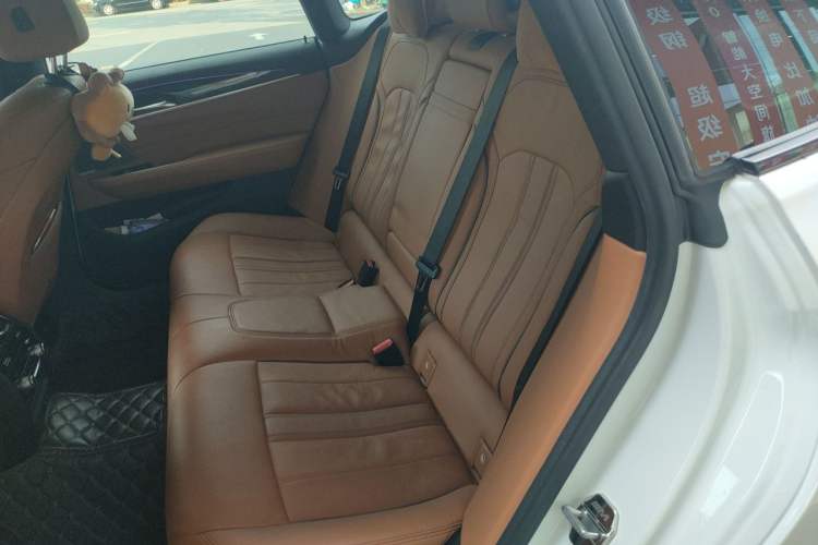 Used BMW 6 Series GT 2021 Restyled 630i M Sport Package Left Rear Seat