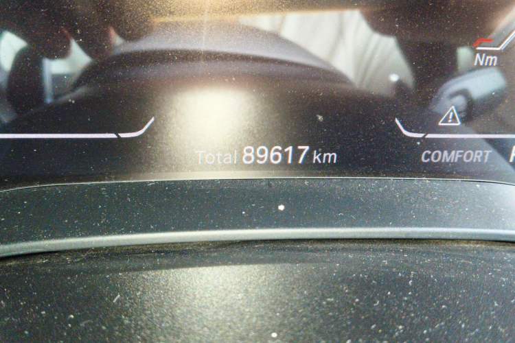 Used BMW 6 Series GT 2021 630i M Sport Package Odometer Close Up