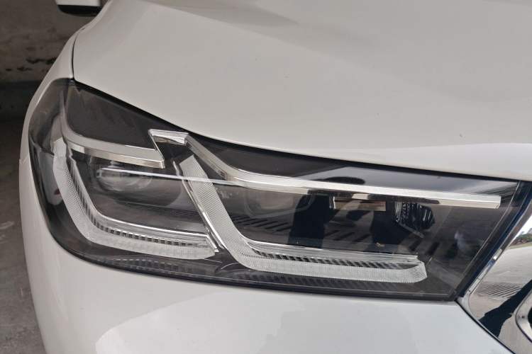 Used BMW 6 Series GT 2021 Restyled 630i M Sport Package Right Front Headlight