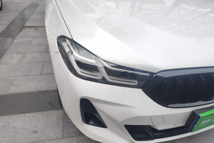 Used BMW 6 Series GT 2021 630i M Sport Package Right Front Headlight