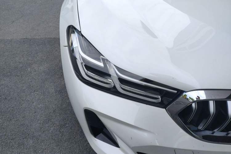 Used BMW 6 Series GT 2021 Restyled 630i M Sport Package Right Front Headlight
