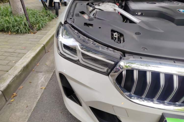 Used BMW 6 Series GT 2021 Restyled 630i M Sport Package Right Front Headlight