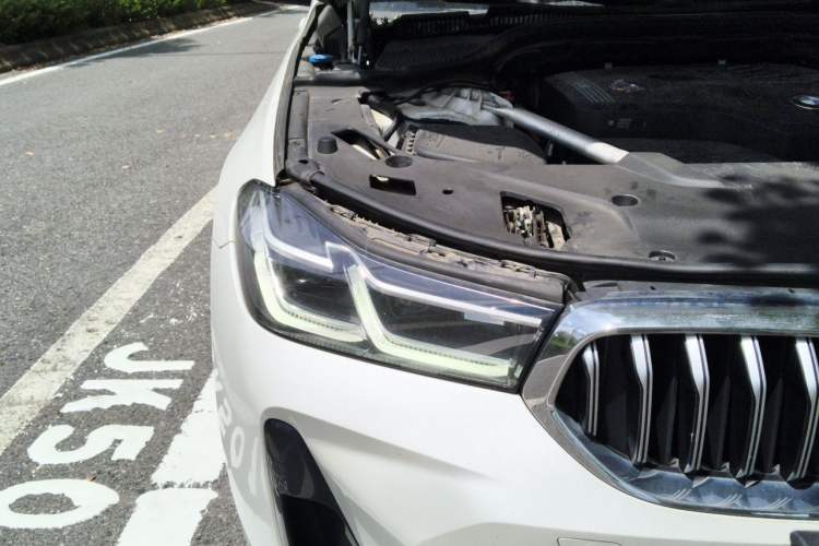 Used BMW 6 Series GT 2021 630i M Sport Package Right Front Headlight