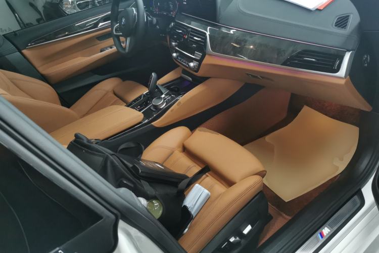 Used BMW 6 Series GT 2021 630i M Sport Package Right Front Seat