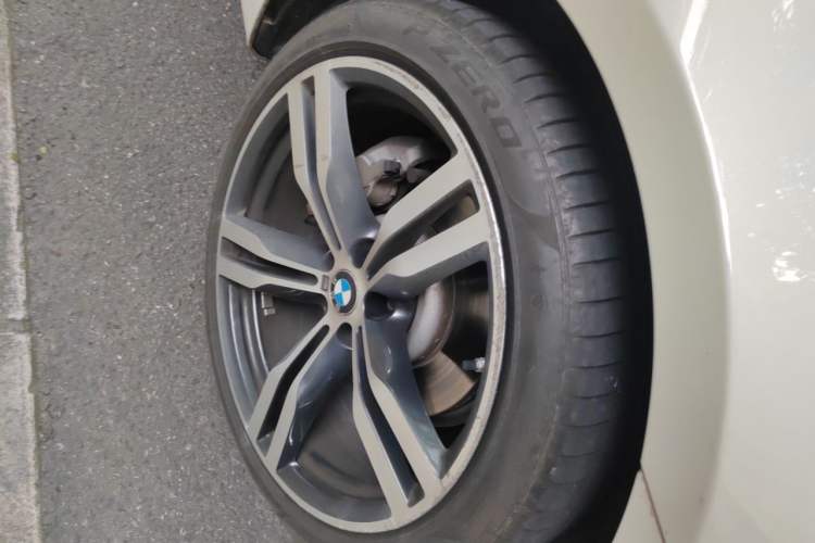 Used BMW 6 Series GT 2021 Restyled 630i M Sport Package Right Front Wheel Hub