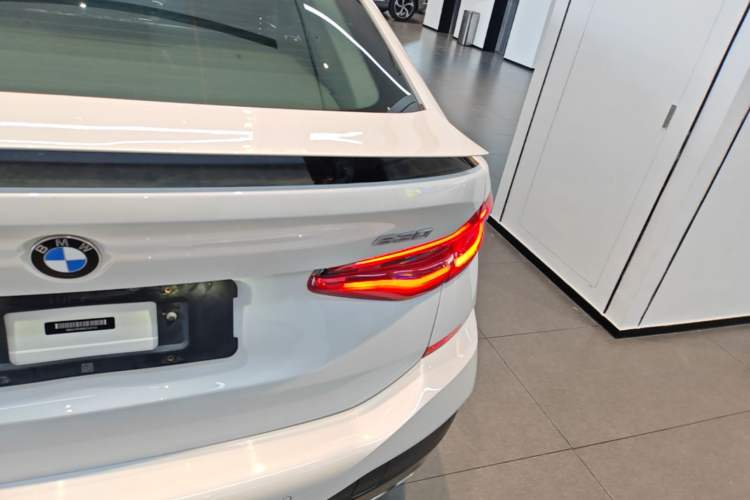 Used BMW 6 Series GT 2021 630i M Sport Grand Touring Edition Right Rear Taillight