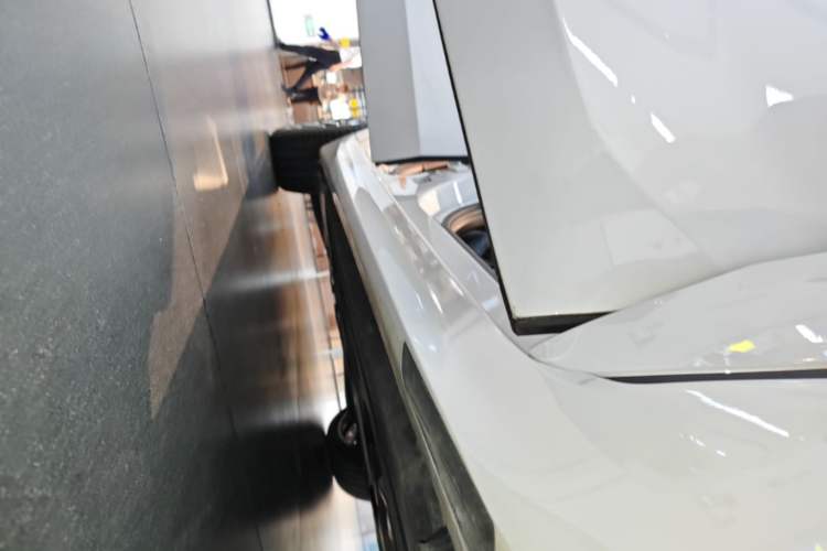 Used BMW 6 Series GT 2021 630i M Sport Grand Touring Edition Right Side Sill