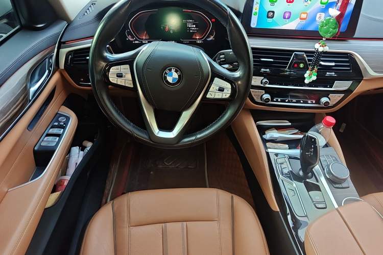 Used BMW 6 Series GT 2021 630i Luxury Design Package Steering Wheel