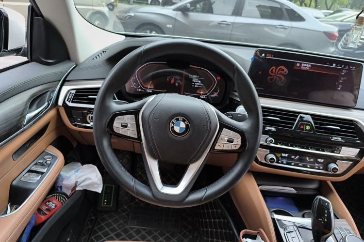 Used BMW 6 Series GT 2021 630i Luxury Design Package Steering Wheel