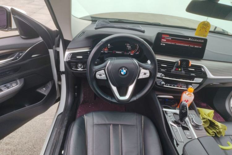 Used BMW 6 Series GT 2021 630i Luxury Design Package Steering Wheel