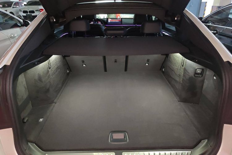 Used BMW 6 Series GT 2021 630i M Sport Package Trunk