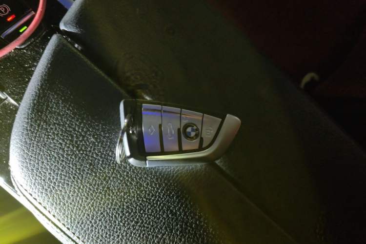 Used BMW 6 Series GT 2021 630i Luxury Design Package Vehicle Key