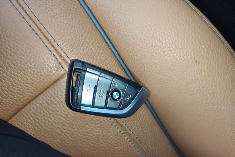 Used BMW 6 Series GT 2021 630i Luxury Design Package Vehicle Key