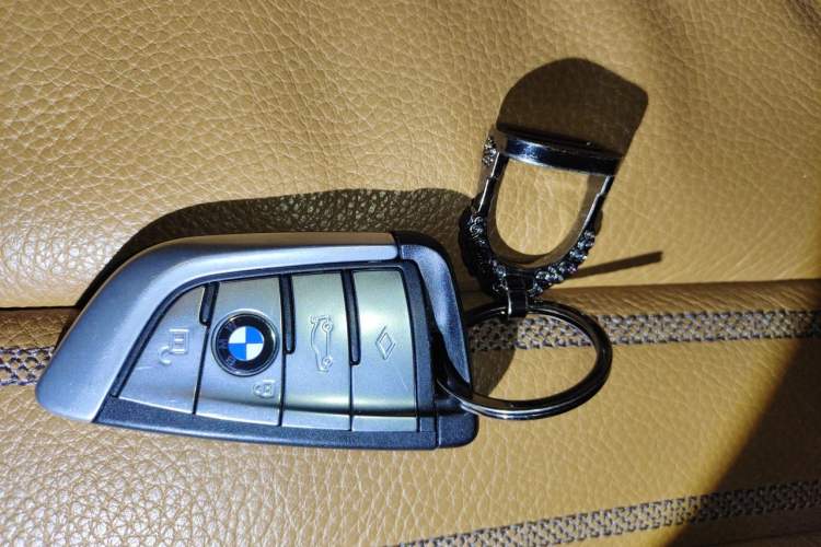 Used BMW 6 Series GT 2021 Updated 630i Luxury Design Package Vehicle Key