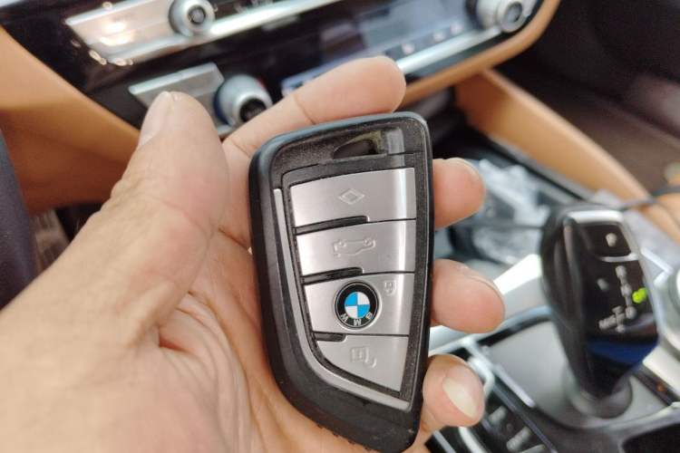 Used BMW 6 Series GT 2021 630i Luxury Design Package Vehicle Key