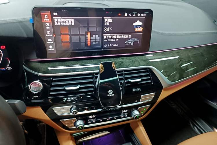 Used BMW 6 Series GT 2022 630i M Sport Package Audio And AC Panel