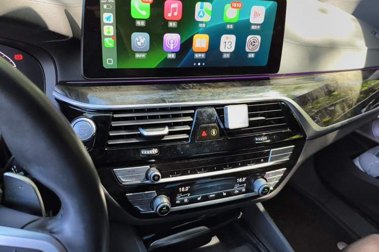 Used BMW 6 Series GT 2022 630i M Sport Package Audio And AC Panel