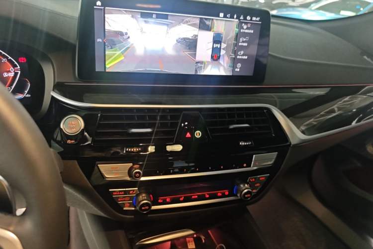 Used BMW 6 Series GT 2022 630i M Sport Package Audio And AC Panel
