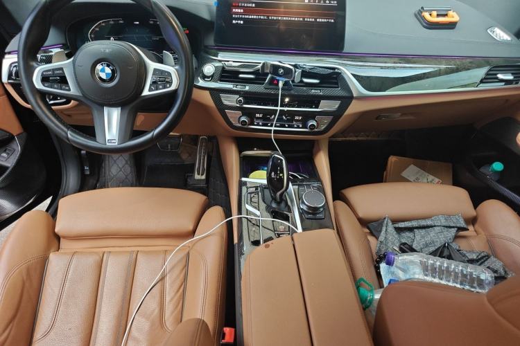 Used BMW 6 Series GT 2022 630i M Sport Package Center Console