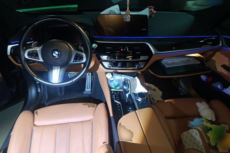 Used BMW 6 Series GT 2022 630i M Sport Package Center Console