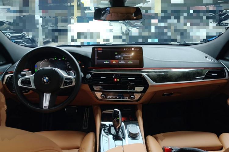 Used BMW 6 Series GT 2022 630i M Sport Package Center Console