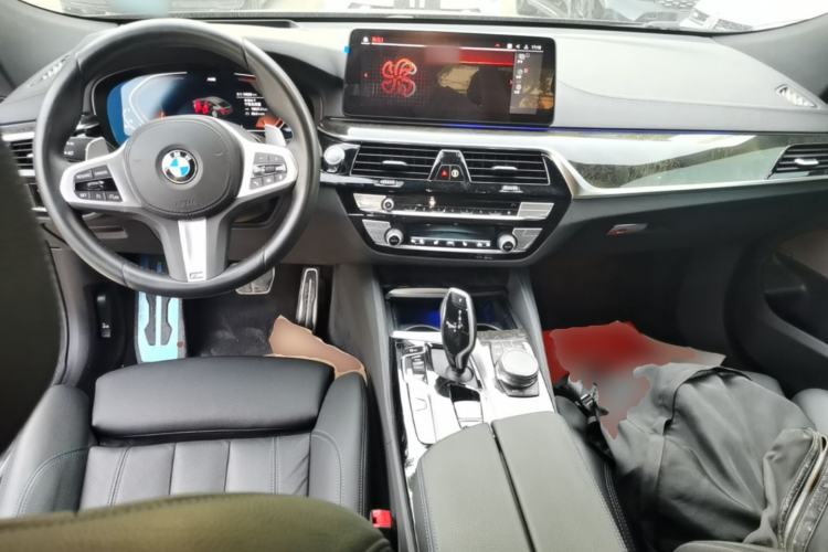 Used BMW 6 Series GT 2022 630i M Sport Package Center Console