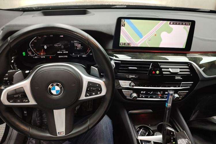 Used BMW 6 Series GT 2022 630i M Sport Package Center Console