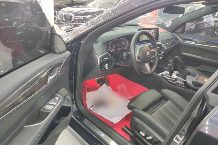Used BMW 6 Series GT 2022 630i M Sport Package Driver Seat