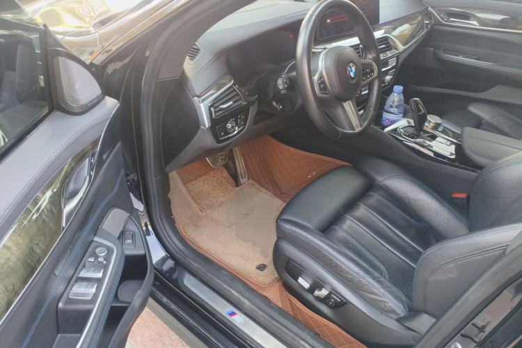Used BMW 6 Series GT 2022 630i M Sport Package Driver Seat
