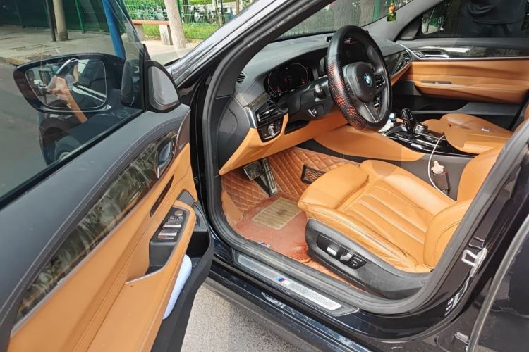 Used BMW 6 Series GT 2022 630i M Sport Package Driver Seat