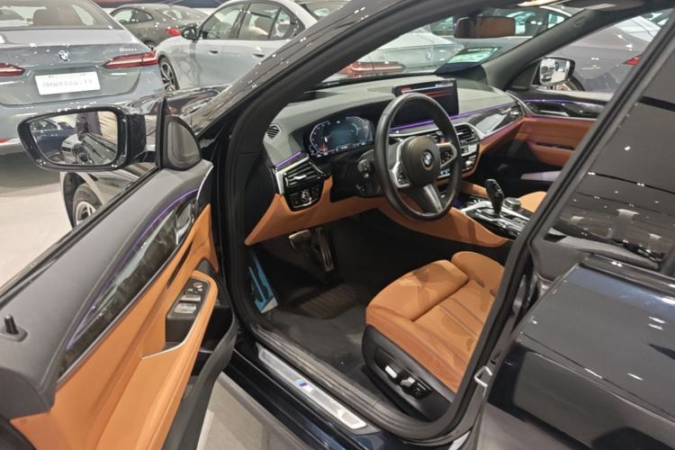 Used BMW 6 Series GT 2022 630i M Sport Package Driver Seat