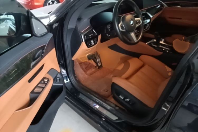 Used BMW 6 Series GT 2022 630i M Sport Package Driver Seat