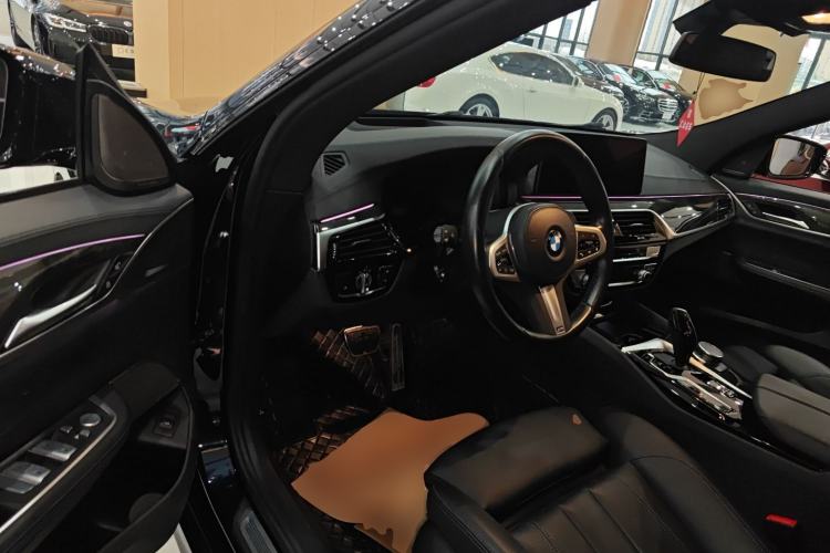 Used BMW 6 Series GT 2022 630i M Sport Package Driver Seat