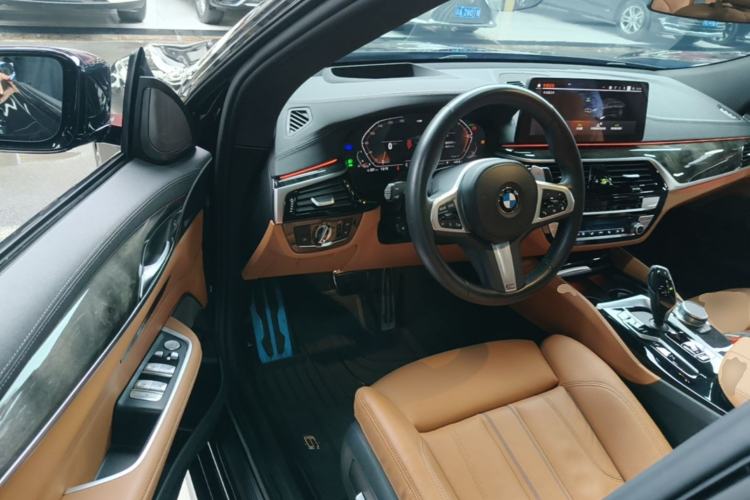 Used BMW 6 Series GT 2022 630i M Sport Package Driver Seat